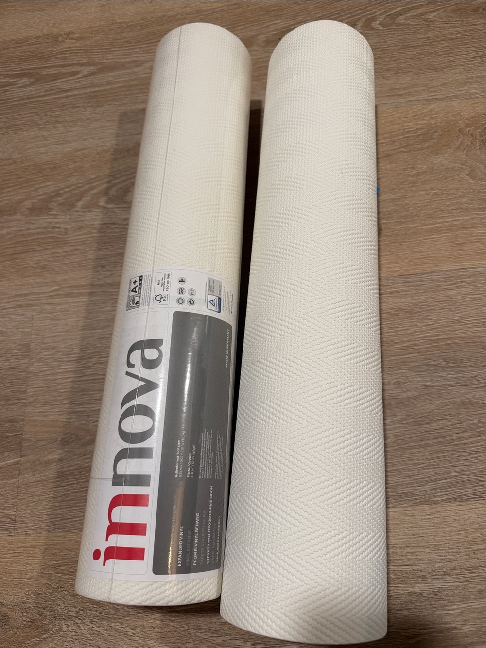 Innova White Textured Wallpaper Rolls